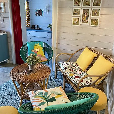 Le Cabanon De Chessy Bed & Breakfast エクステリア 写真